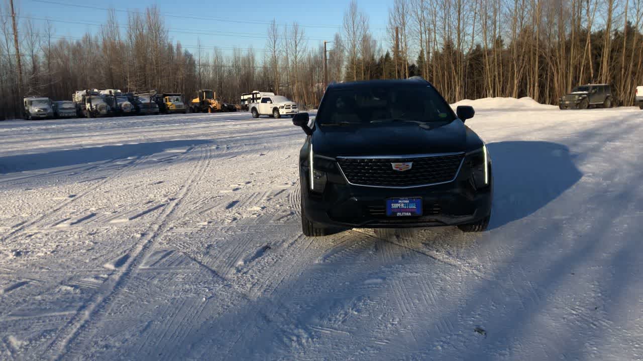 Thumbnail: 2024 Cadillac XT4 - 3