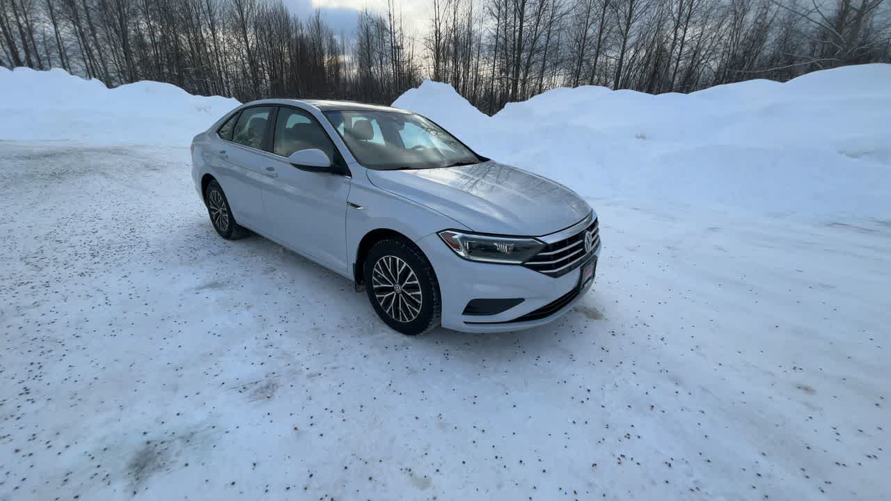 Thumbnail: 2019 Volkswagen Jetta - 2