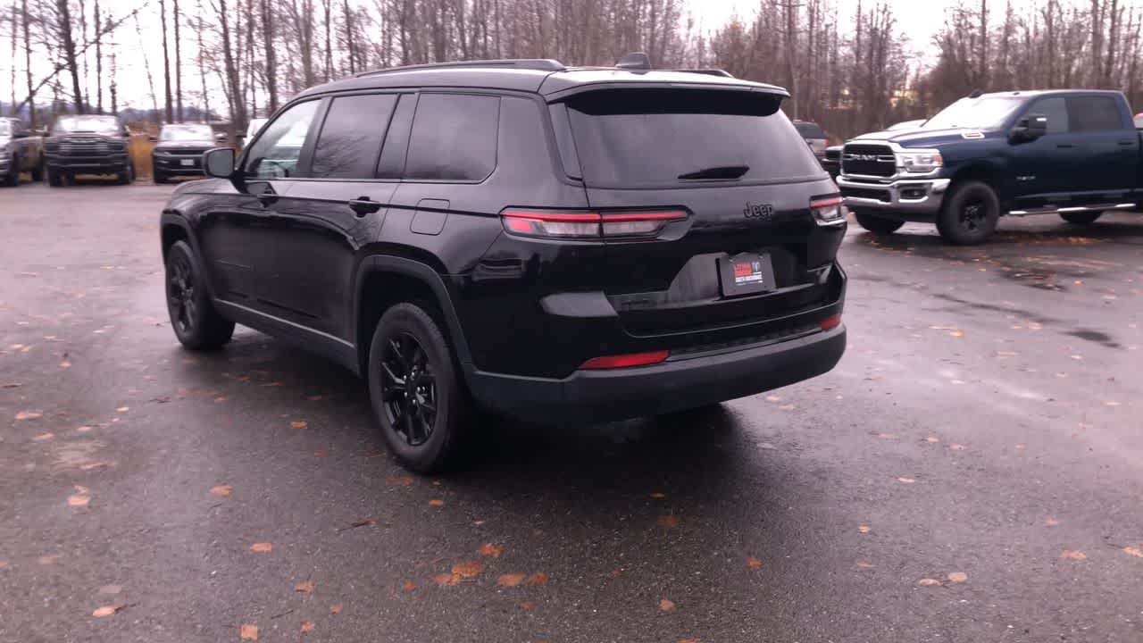 Thumbnail: 2024 Jeep Grand Cherokee L - 10