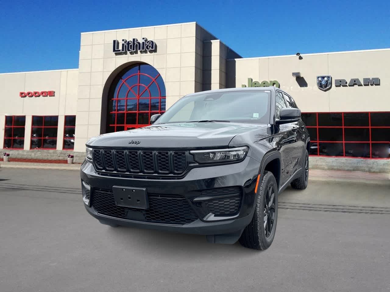 2025 Jeep Grand Cherokee Altitude 4x4's photo