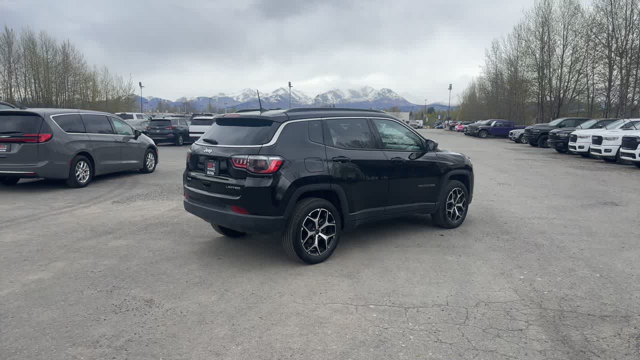 Thumbnail: 2026 Jeep Compass - 14