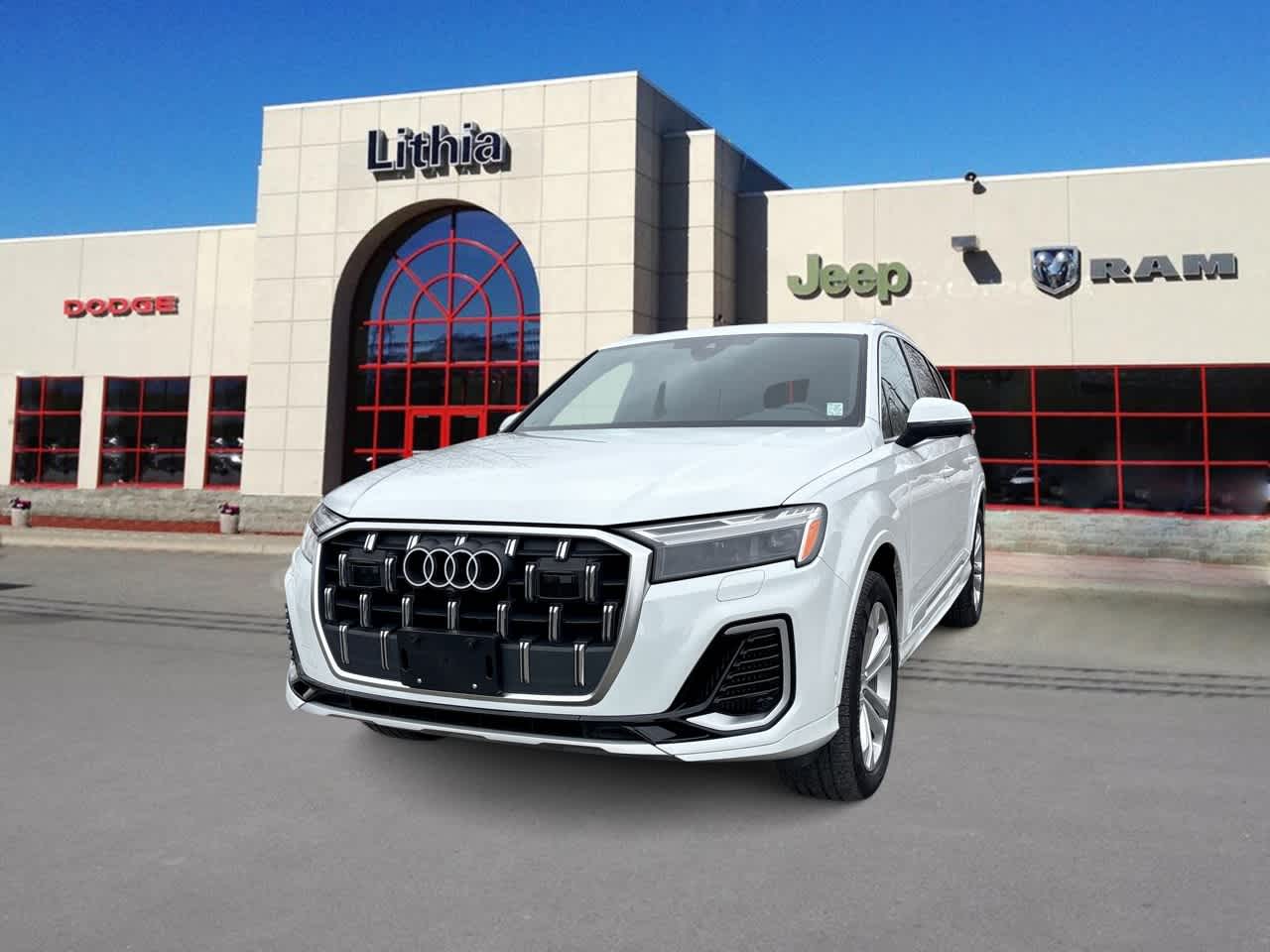 2025 Audi Q7 55 Premium Plus quattro Tiptronic's photo