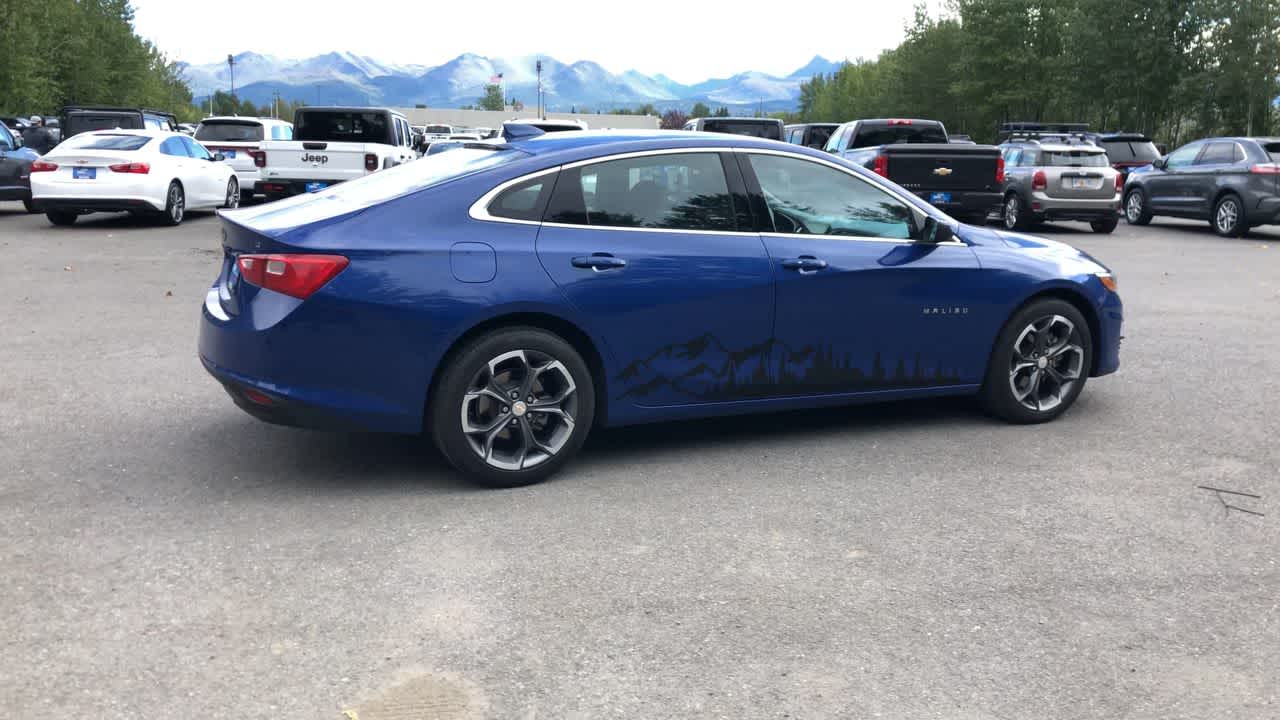 Thumbnail: 2023 Chevrolet Malibu - 14