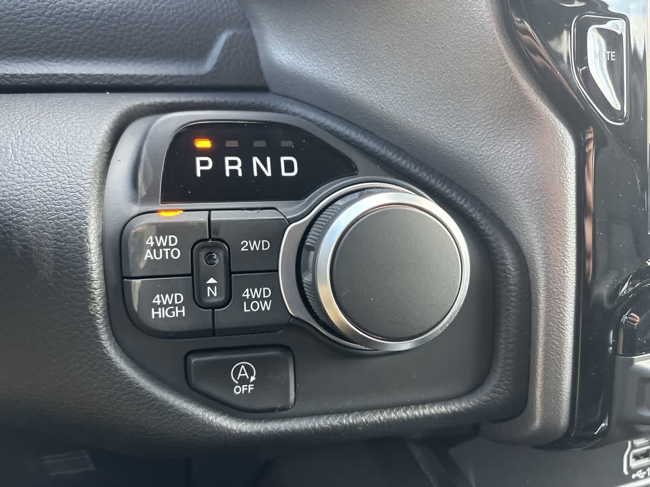 Thumbnail: 2026 RAM 1500 - 27