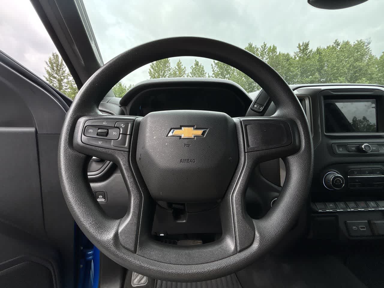 Thumbnail: 2025 Chevrolet Silverado 1500 - 25