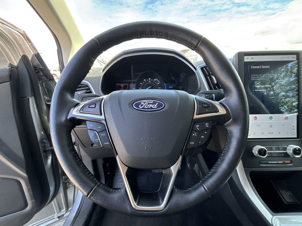 Thumbnail: 2024 Ford Edge - 25