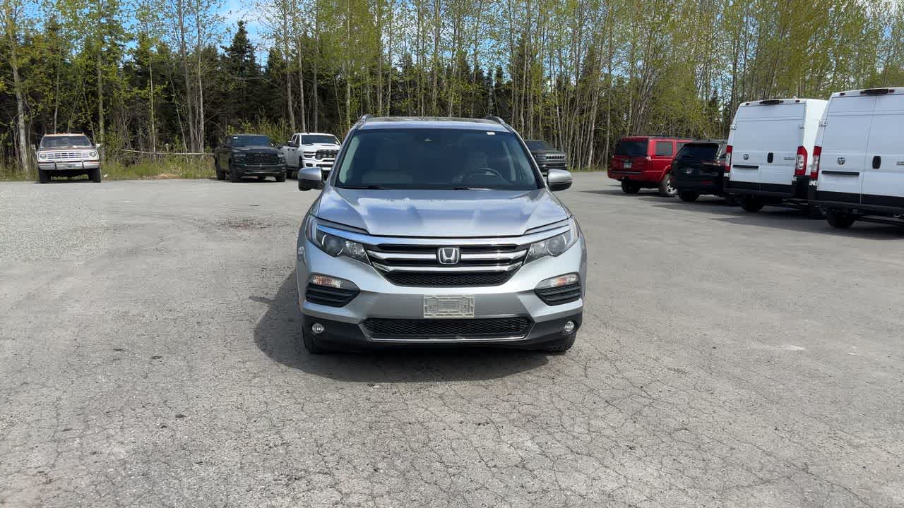 Thumbnail: 2018 Honda Pilot - 4