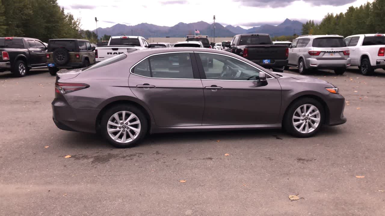 Thumbnail: 2024 Toyota Camry - 15