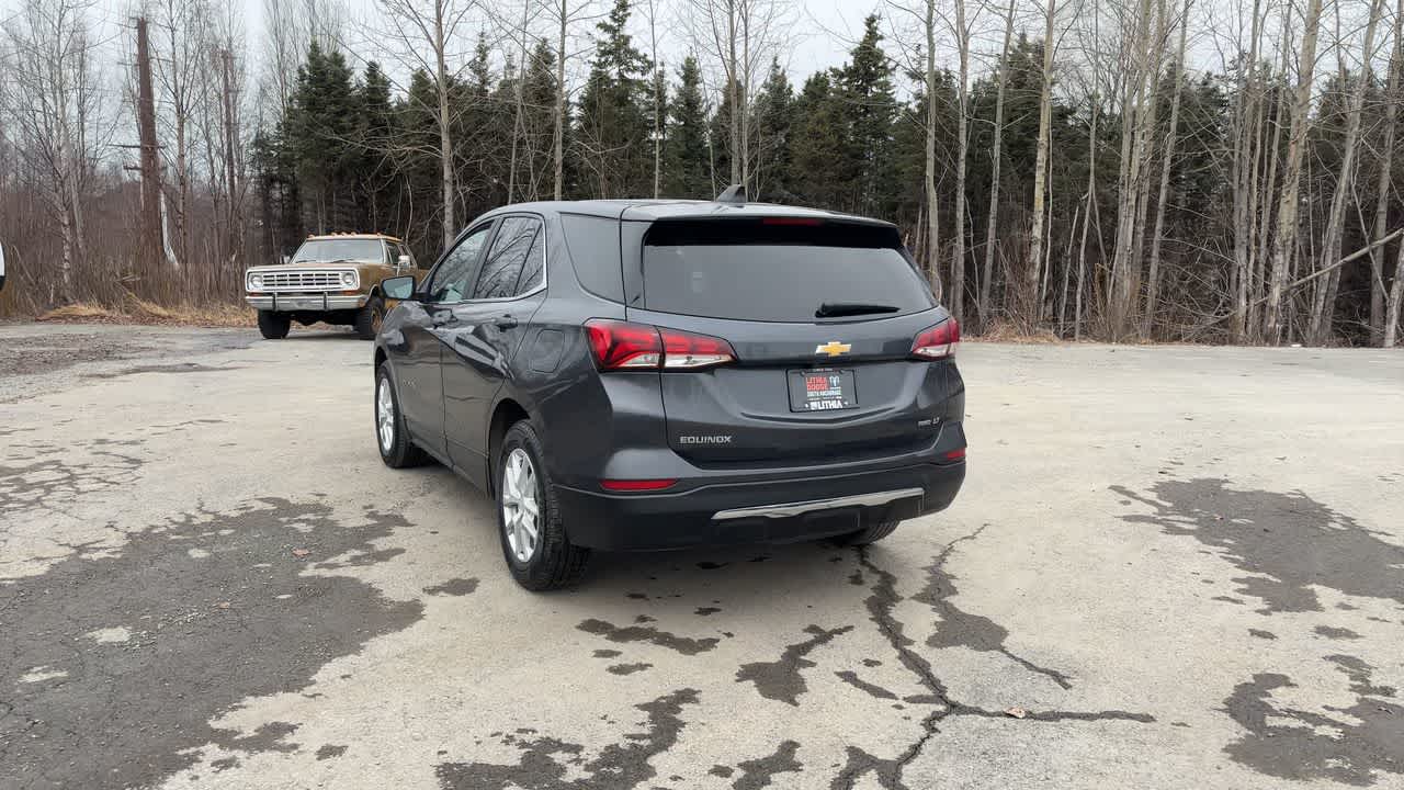 Thumbnail: 2022 Chevrolet Equinox - 11