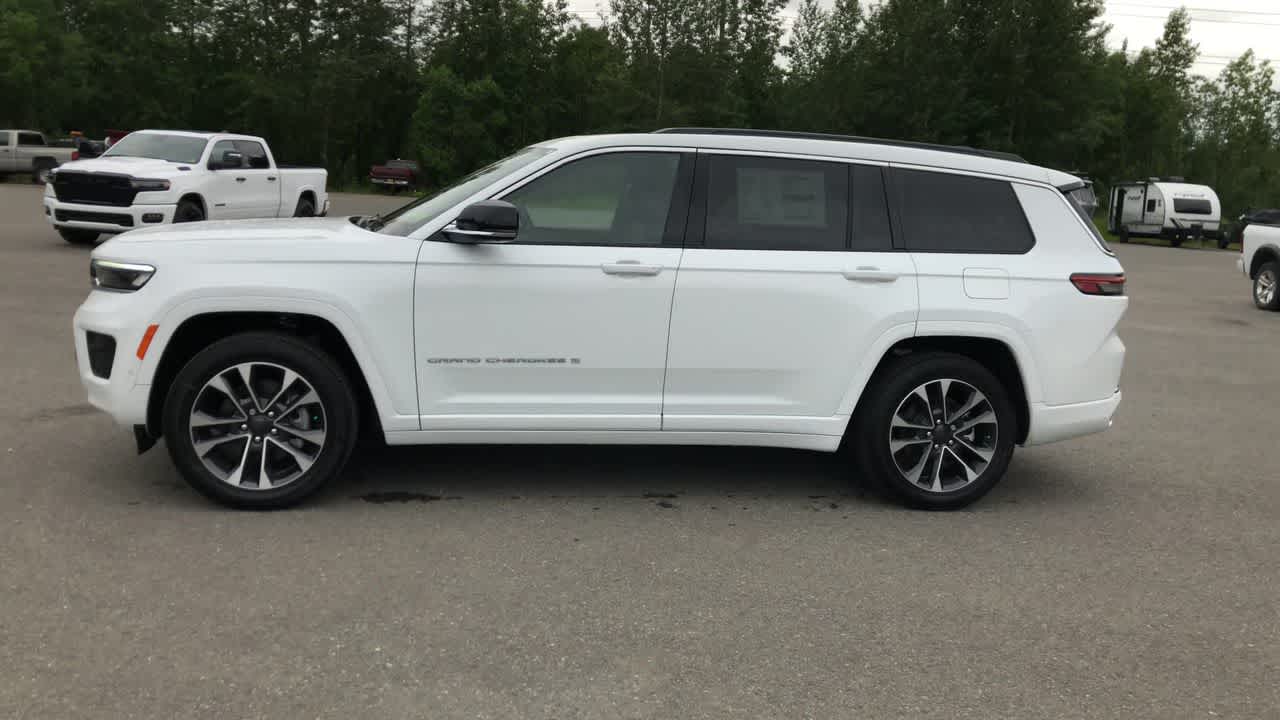 Thumbnail: 2025 Jeep Grand Cherokee - 7