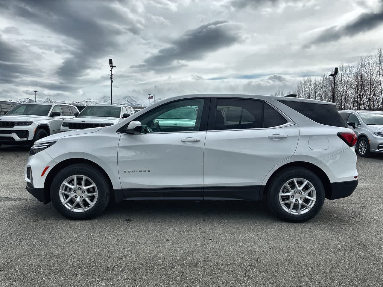 Thumbnail: 2024 Chevrolet Equinox - 5