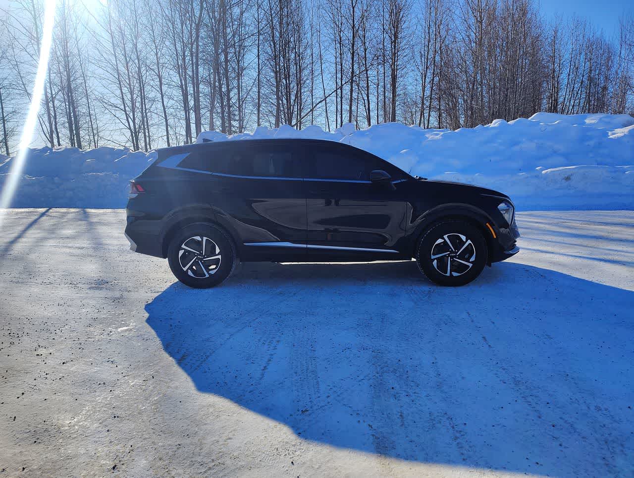 Thumbnail: 2023 Kia Sportage - 9