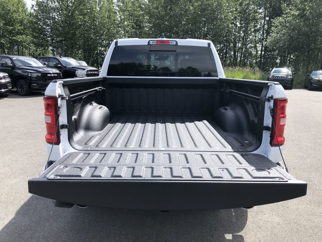 Thumbnail: 2025 RAM 1500 - 20
