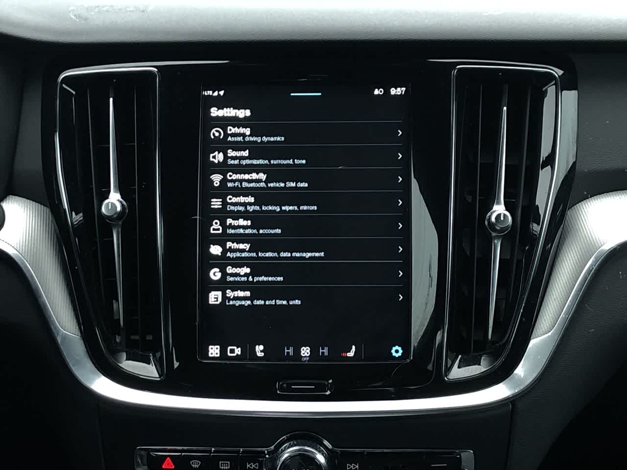 Thumbnail: 2024 Volvo S60 - 26