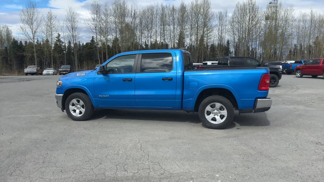 Thumbnail: 2025 RAM 1500 - 9