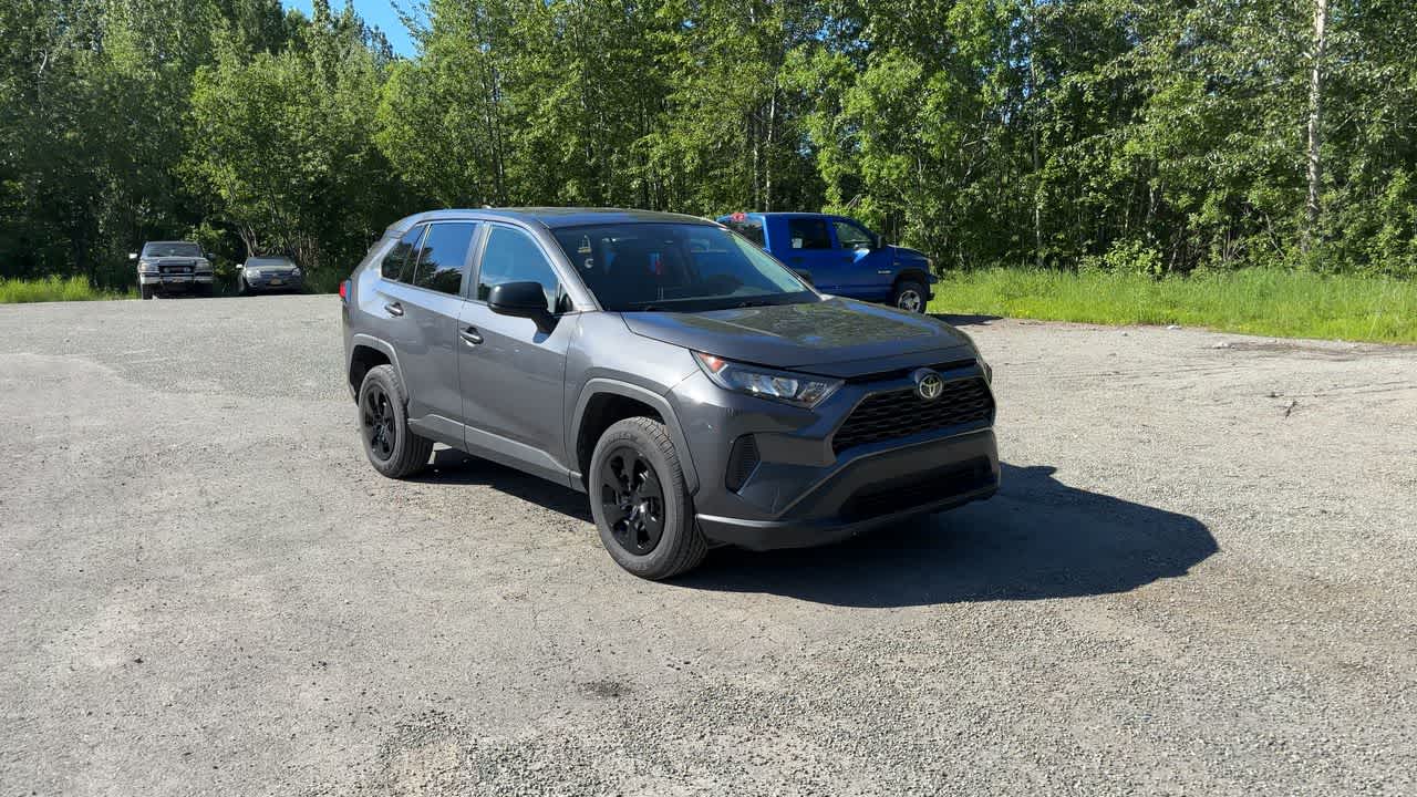 Thumbnail: 2022 Toyota RAV4 - 2