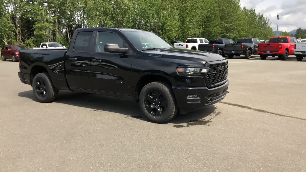 Thumbnail: 2025 RAM 1500 - 17
