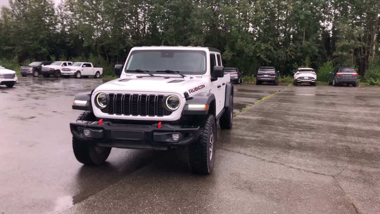 Thumbnail: 2024 Jeep Gladiator - 4