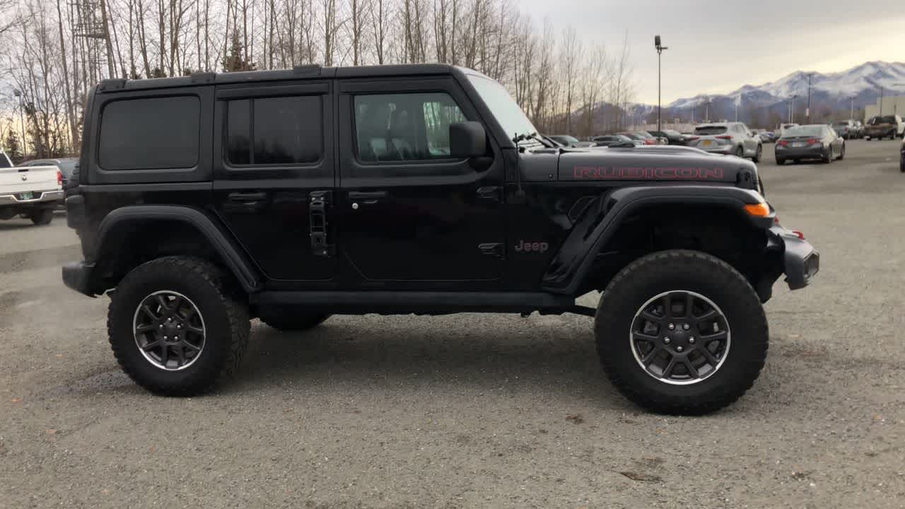 Thumbnail: 2018 Jeep Wrangler - 16