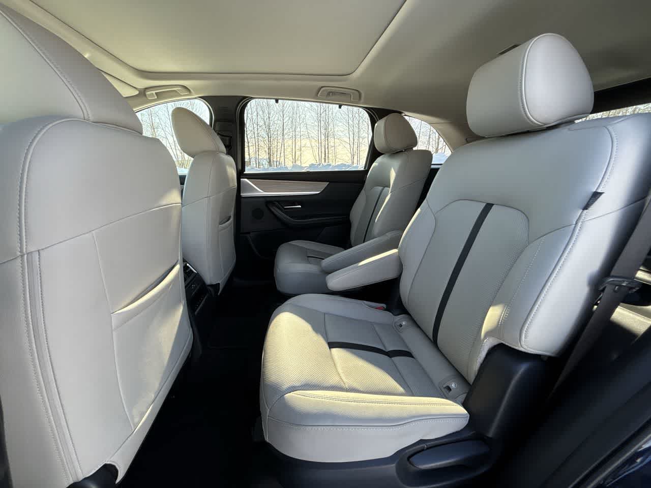 Thumbnail: 2025 Mazda CX-90 - 13