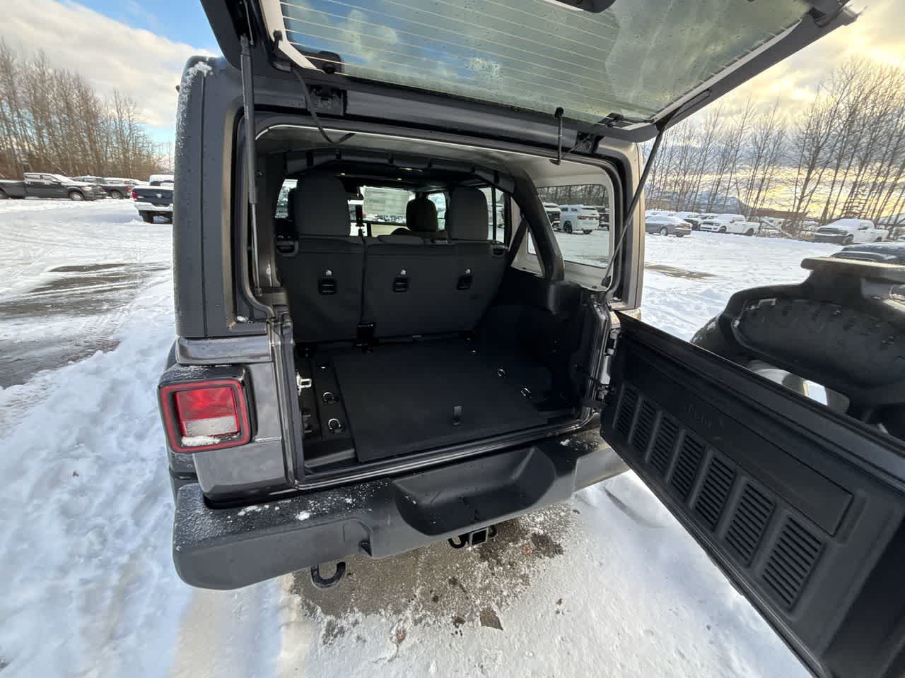 Thumbnail: 2026 Jeep Wrangler - 19