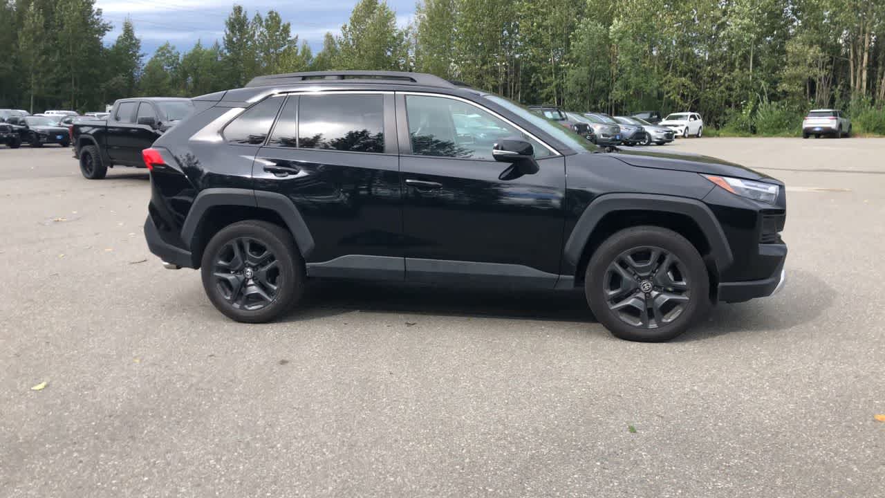 Thumbnail: 2024 Toyota RAV4 - 17