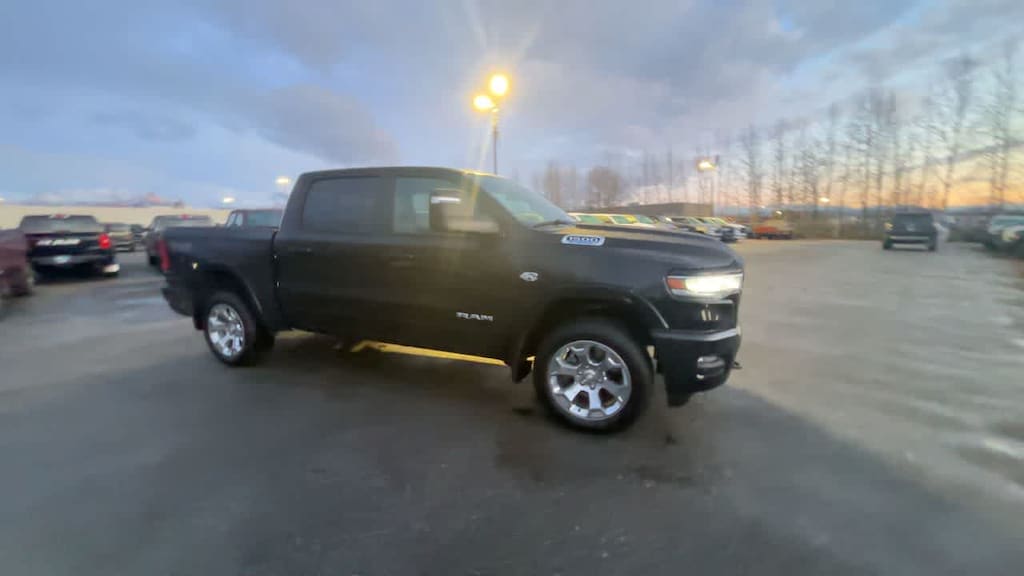 New 2026 Ram 1500 BIG HORN CREW CAB 4X4 5'7 BOX Pickup