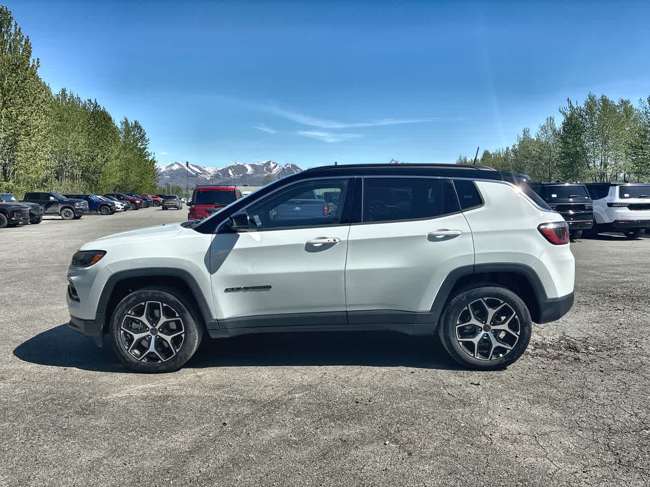 Thumbnail: 2026 Jeep Compass - 5