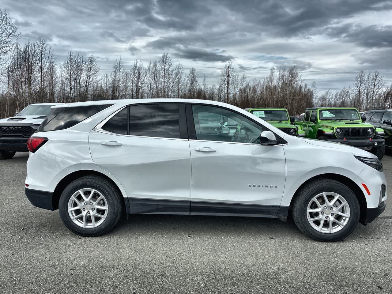 Thumbnail: 2024 Chevrolet Equinox - 9