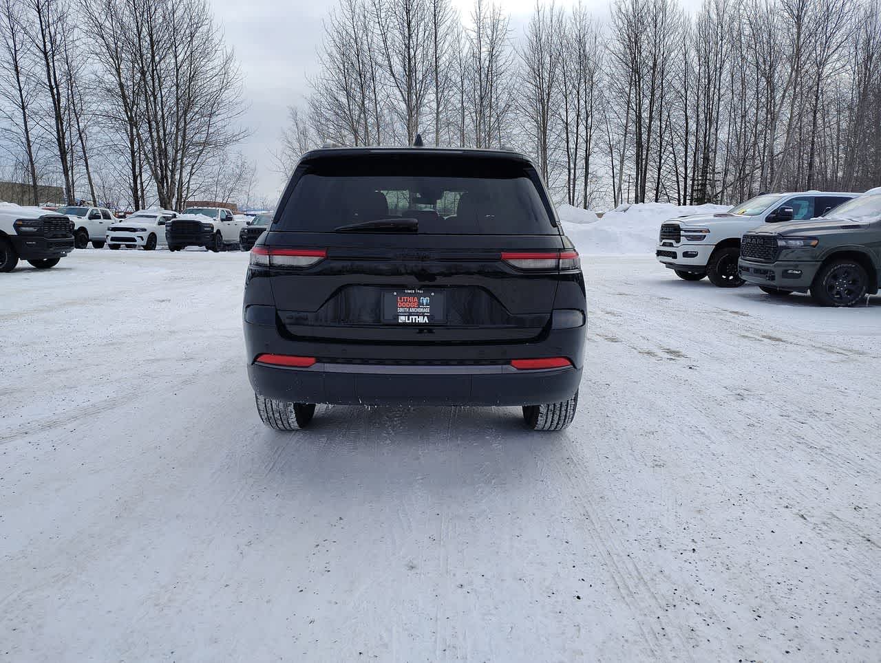 Thumbnail: 2026 Jeep Grand Cherokee - 7