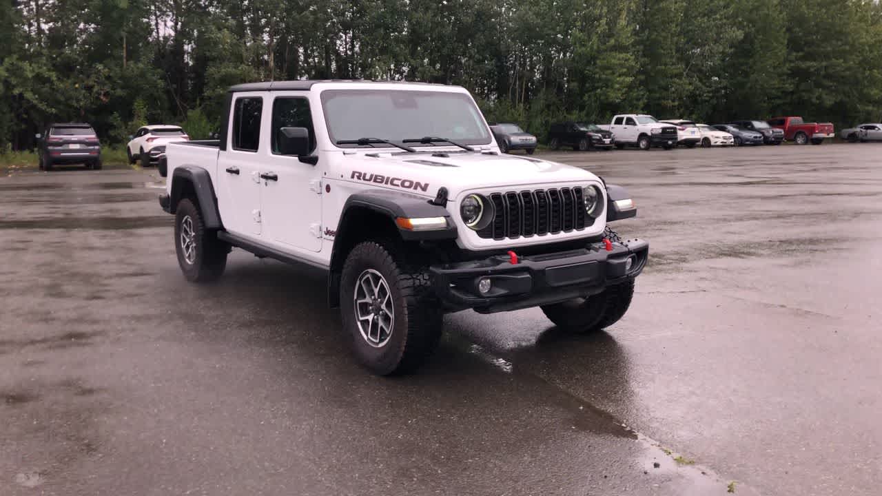 Thumbnail: 2024 Jeep Gladiator - 2