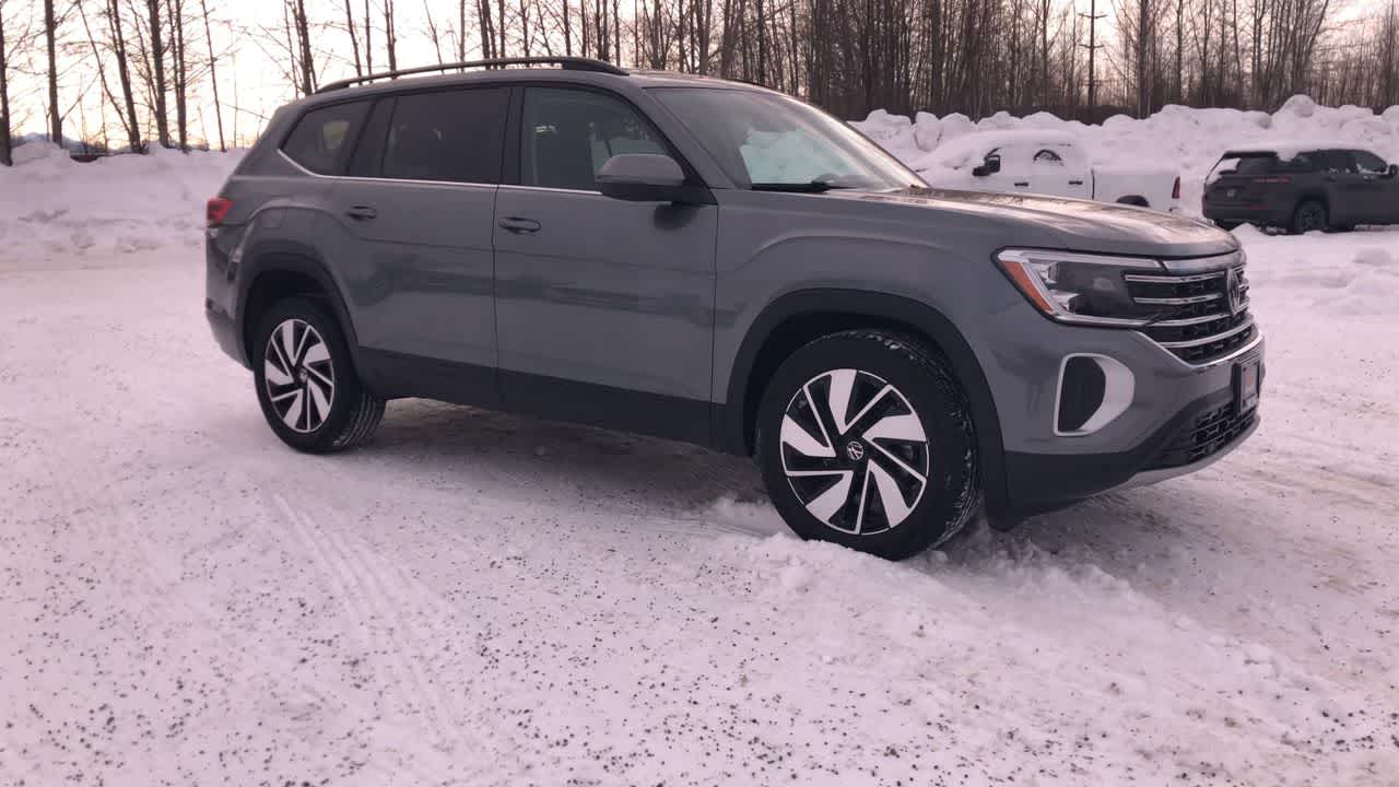 Thumbnail: 2025 Volkswagen Atlas - 17