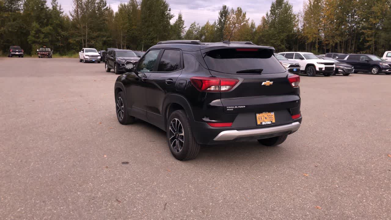 Thumbnail: 2025 Chevrolet TrailBlazer - 11
