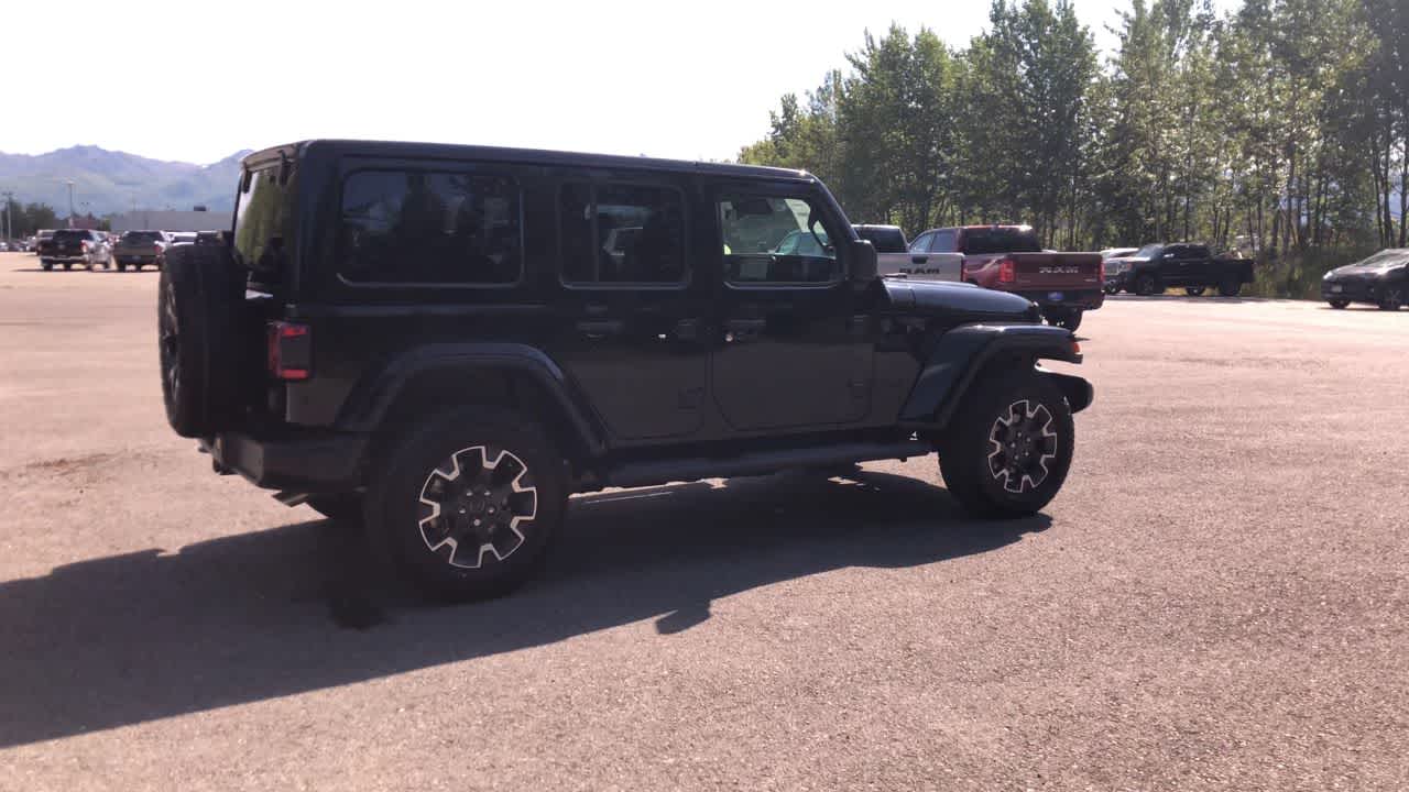 Thumbnail: 2025 Jeep Wrangler - 14