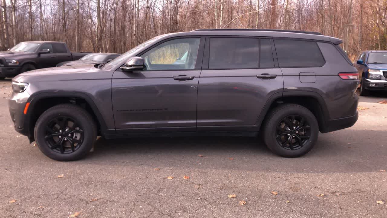 Thumbnail: 2024 Jeep Grand Cherokee L - 7