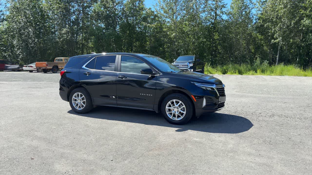 Thumbnail: 2024 Chevrolet Equinox - 17