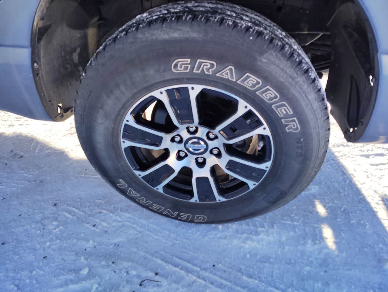 Thumbnail: 2022 Nissan Titan - 12