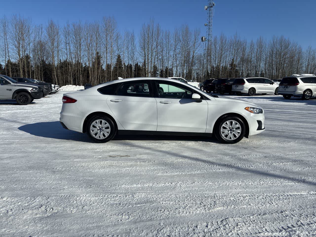 Thumbnail: 2020 Ford Fusion - 9