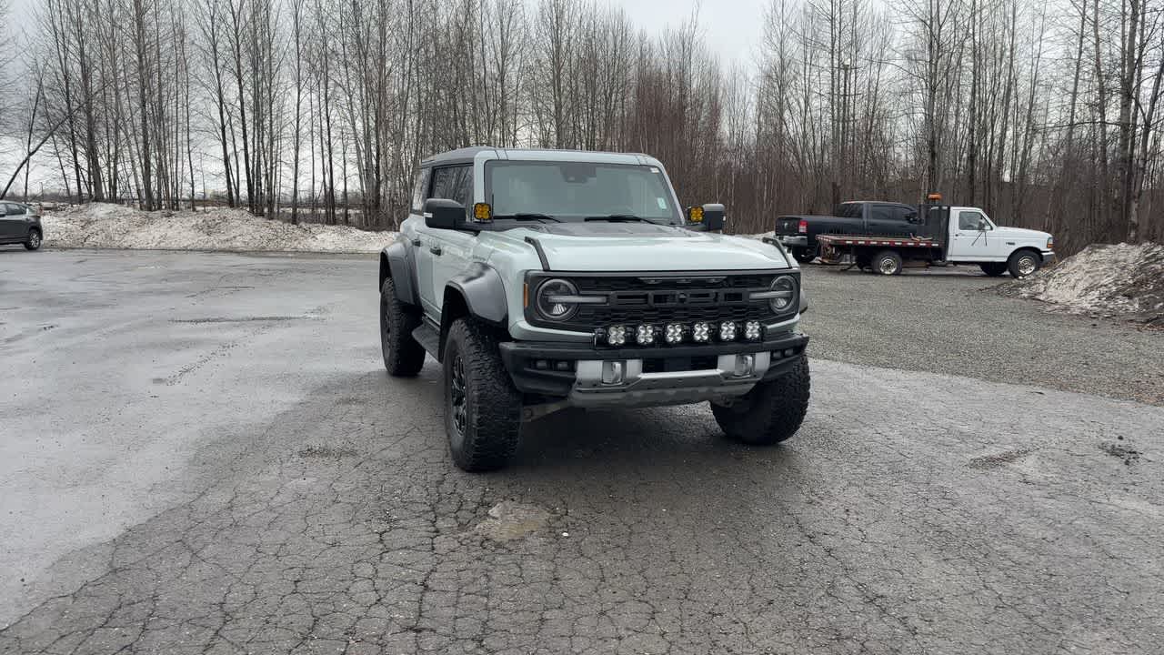 Thumbnail: 2023 Ford Bronco - 3