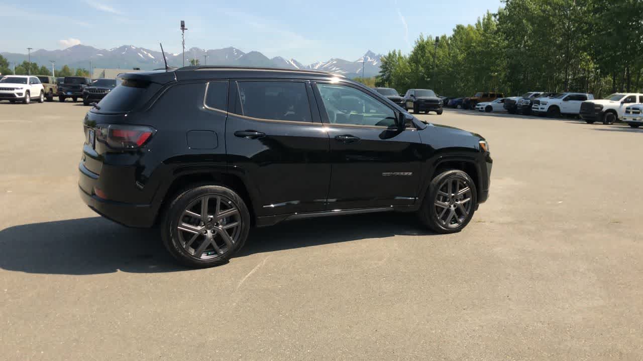 Thumbnail: 2025 Jeep Compass - 14