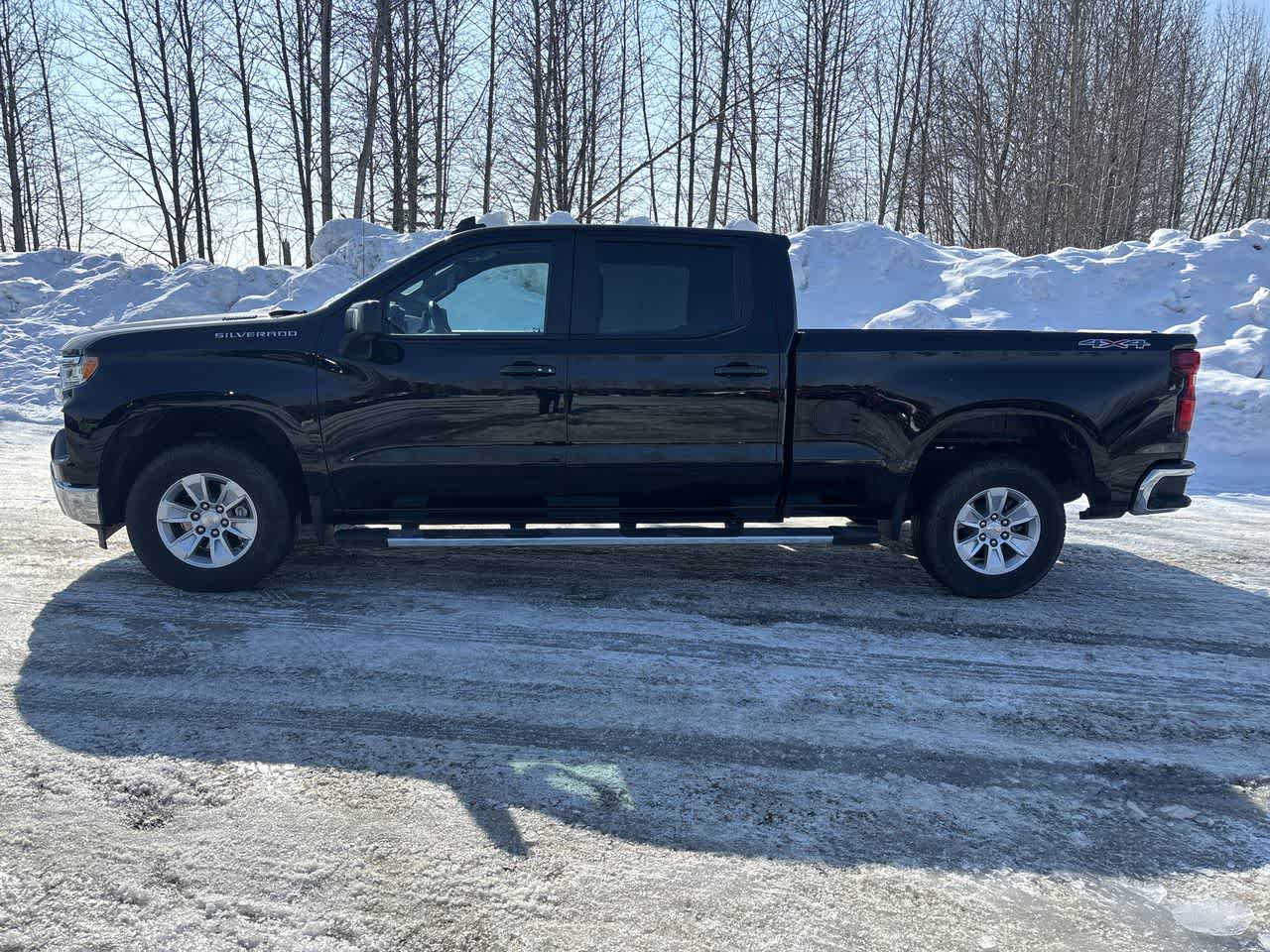 Thumbnail: 2025 Chevrolet Silverado 1500 - 5