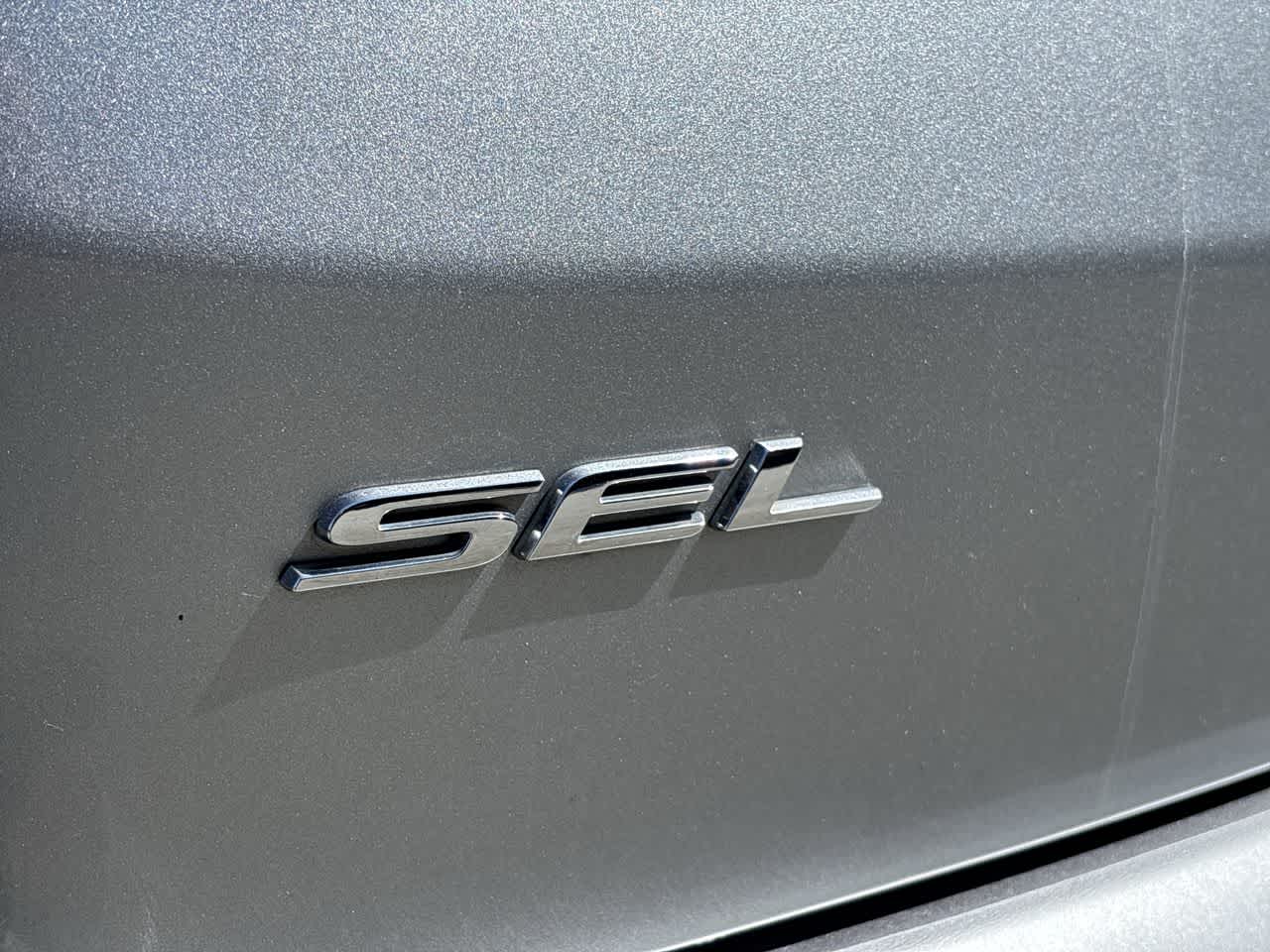 Thumbnail: 2024 Ford Edge - 18