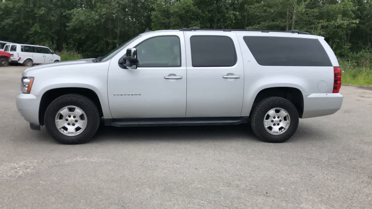 Thumbnail: 2010 Chevrolet Suburban - 7