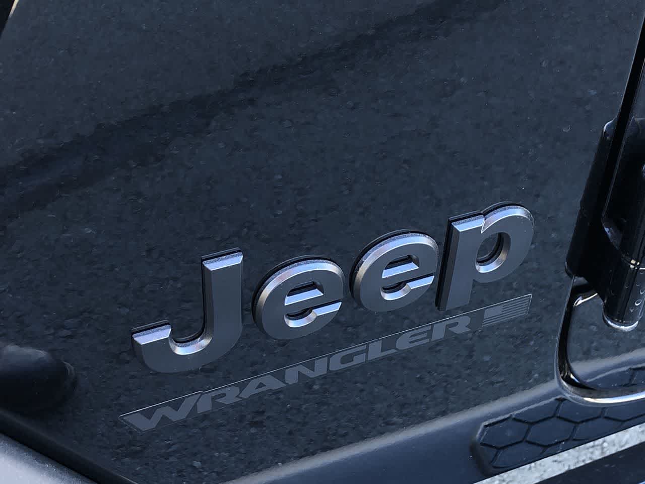 Thumbnail: 2025 Jeep Wrangler - 19