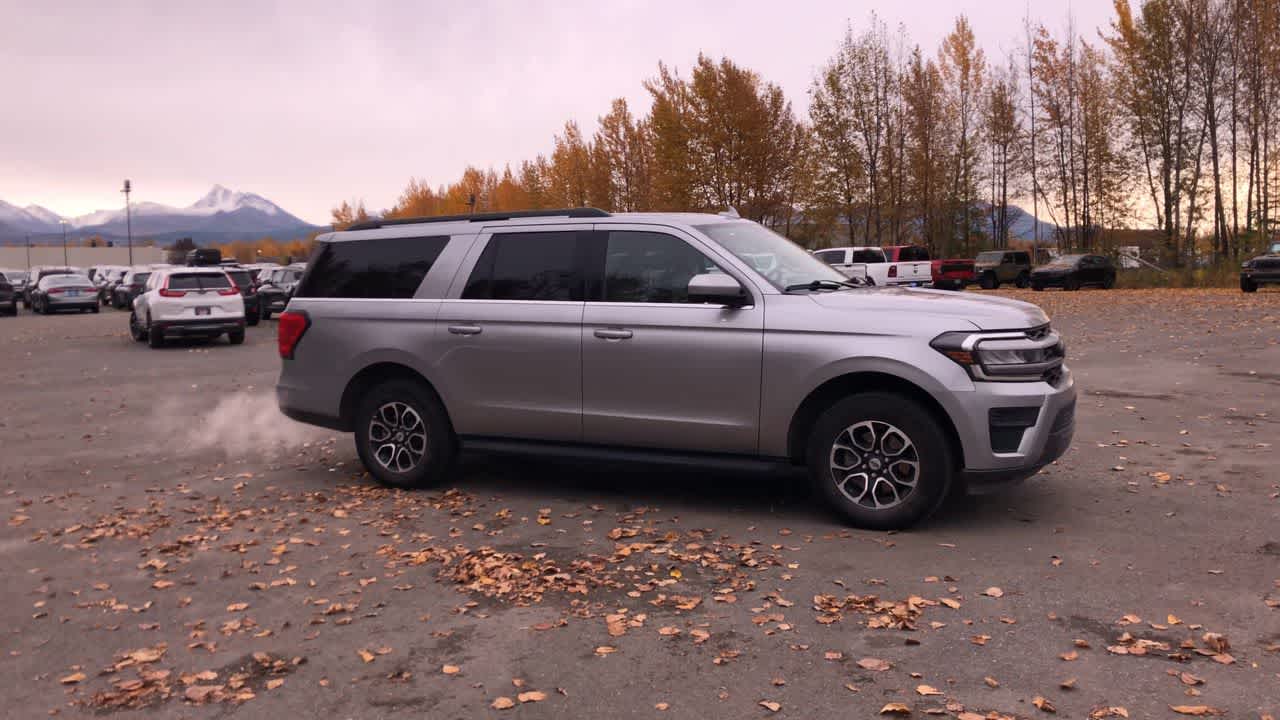Thumbnail: 2024 Ford Expedition MAX - 17