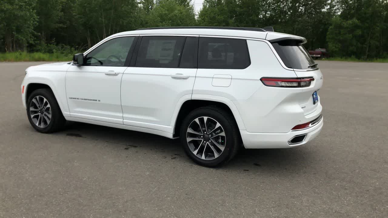Thumbnail: 2025 Jeep Grand Cherokee - 9