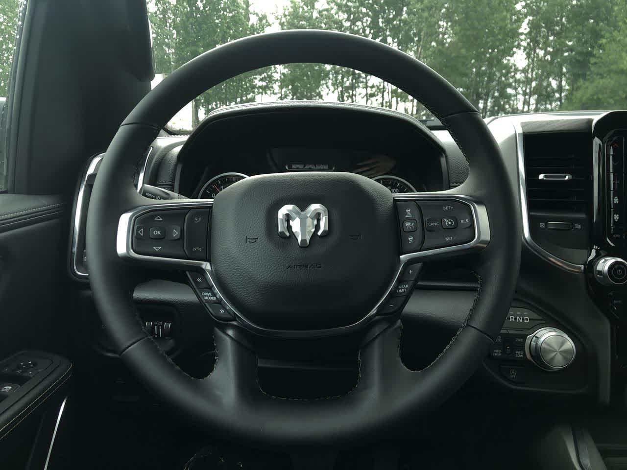 Thumbnail: 2025 RAM 1500 - 25