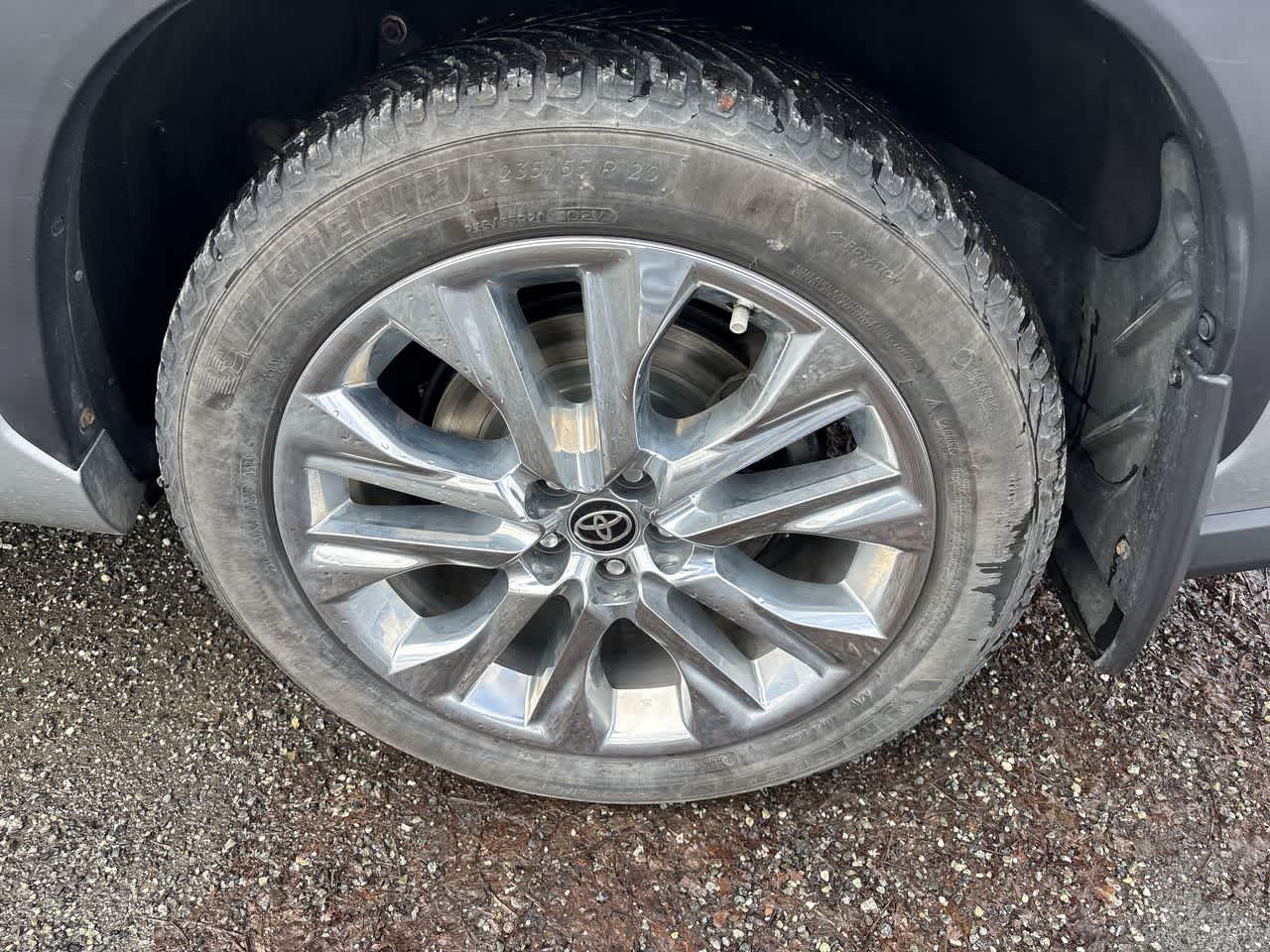 Thumbnail: 2021 Toyota Highlander - 12