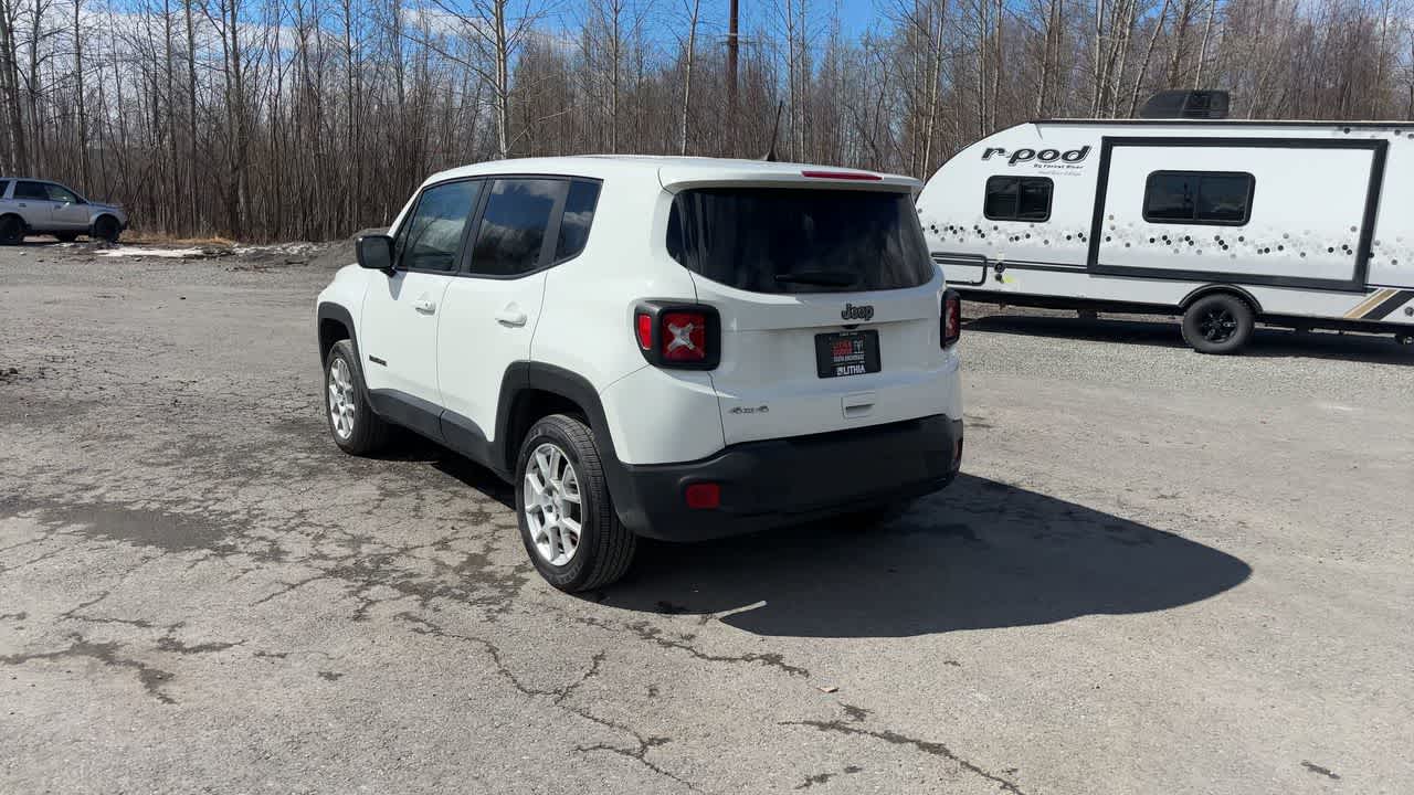 Thumbnail: 2023 Jeep Renegade - 11