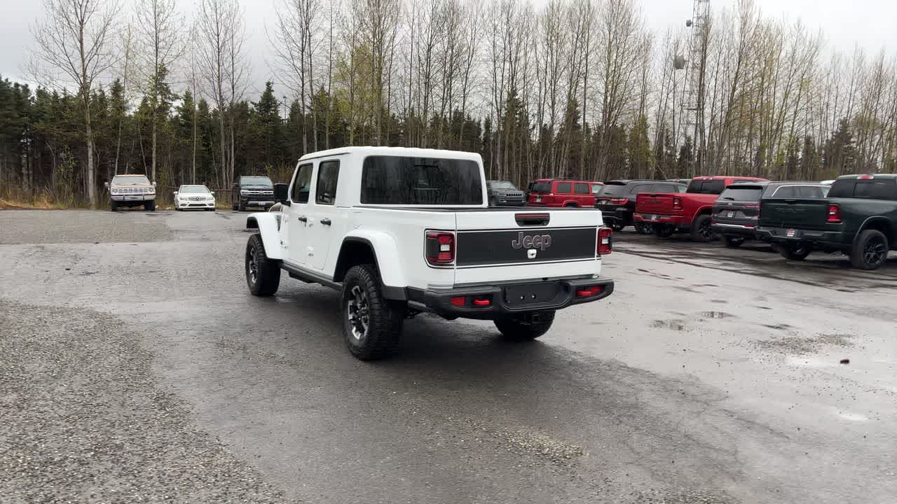 Thumbnail: 2026 Jeep Gladiator - 11